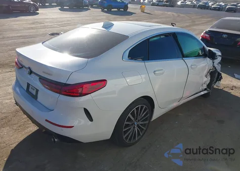 2023 BMW 228 Gran Coupe I Sdrive z USA, uszkodzony, nr VIN WBA53AK09P7M40006